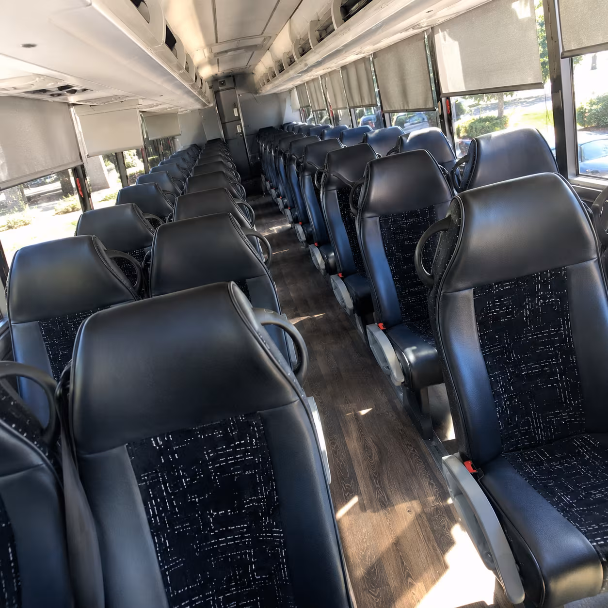 bus rentals for farmington hills youth group trips and events