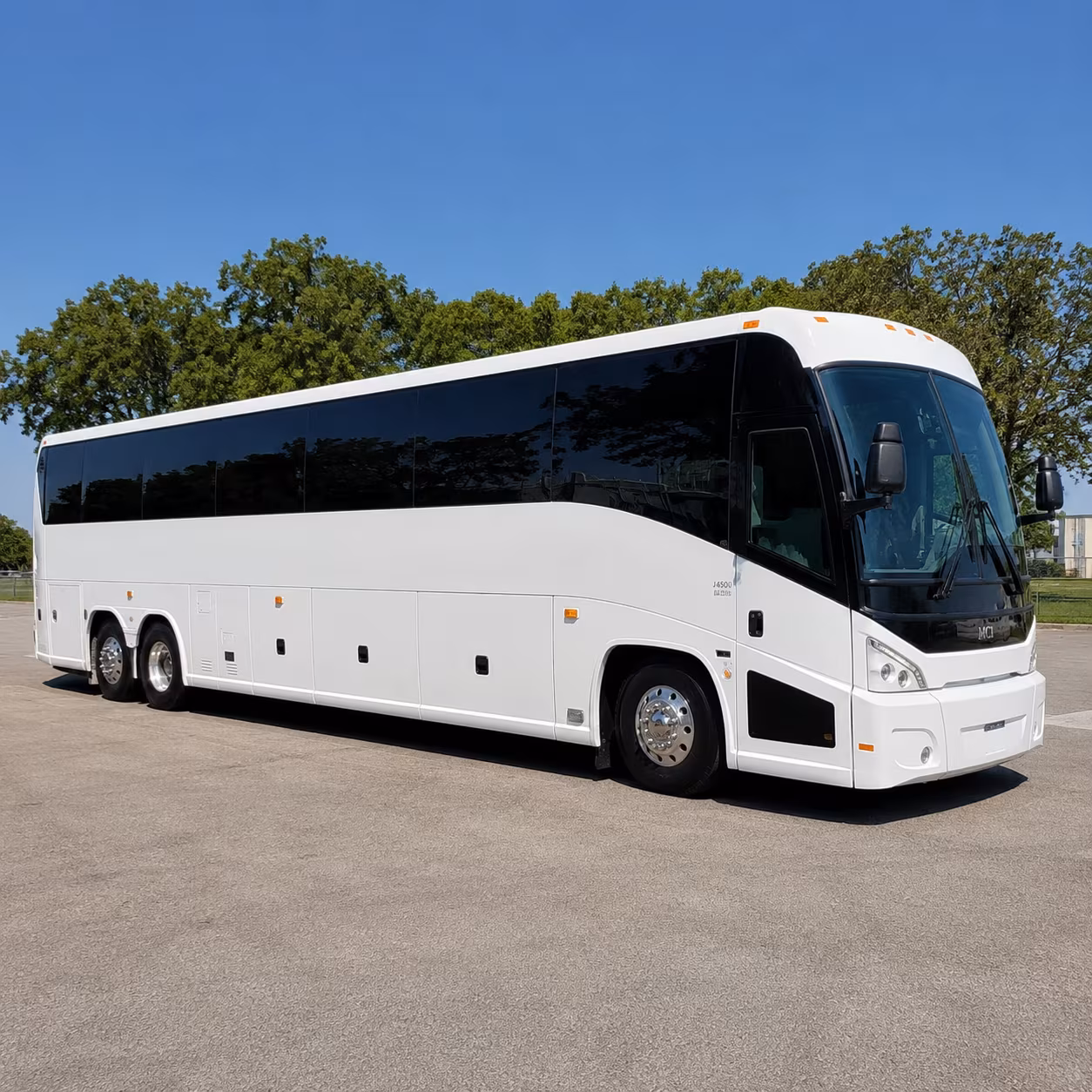 farmington hills 56 passenger charter bus