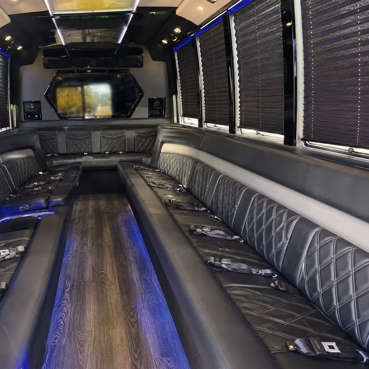 farmington hills new years eve party bus rental