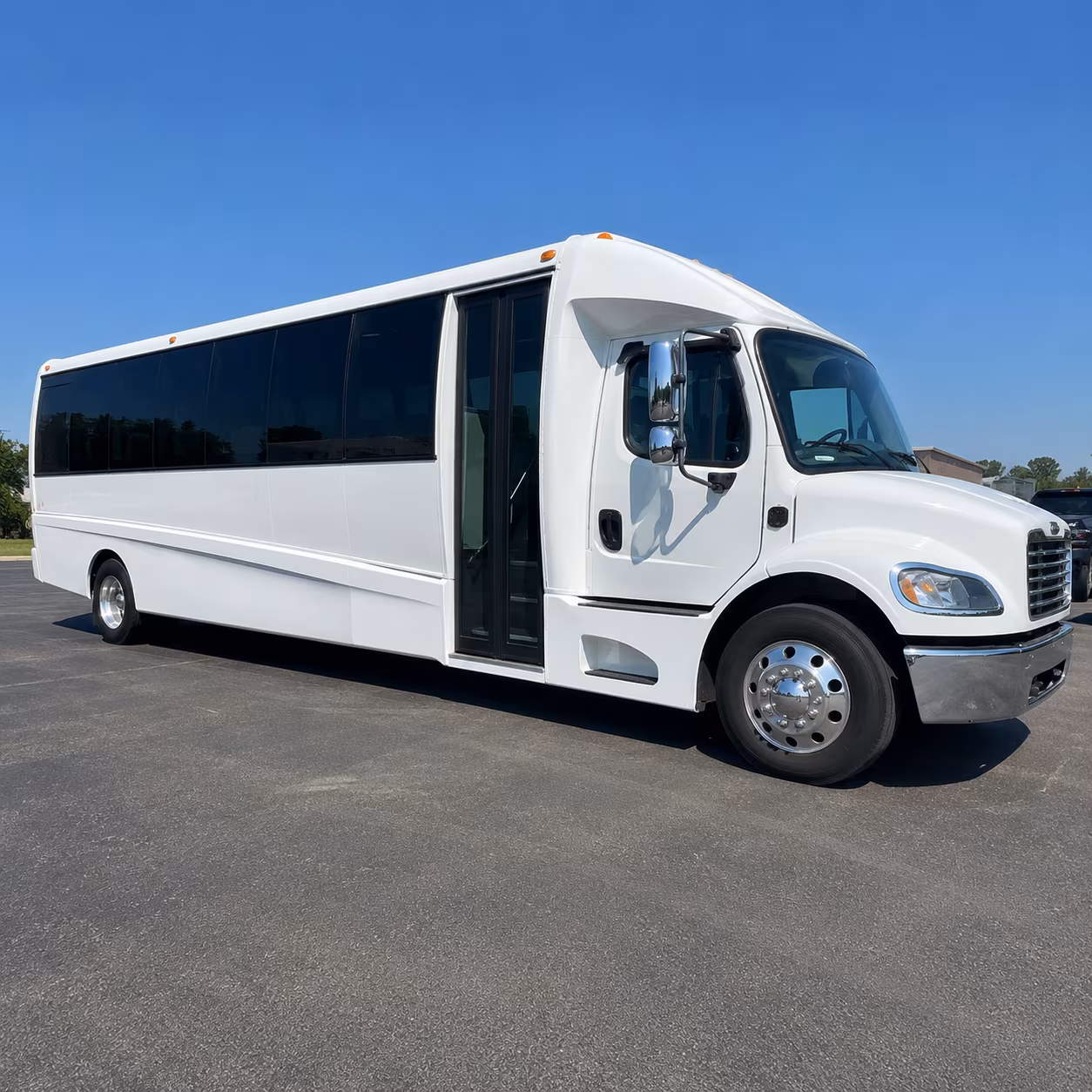 farmington hills wine tour brewery transportation onboard