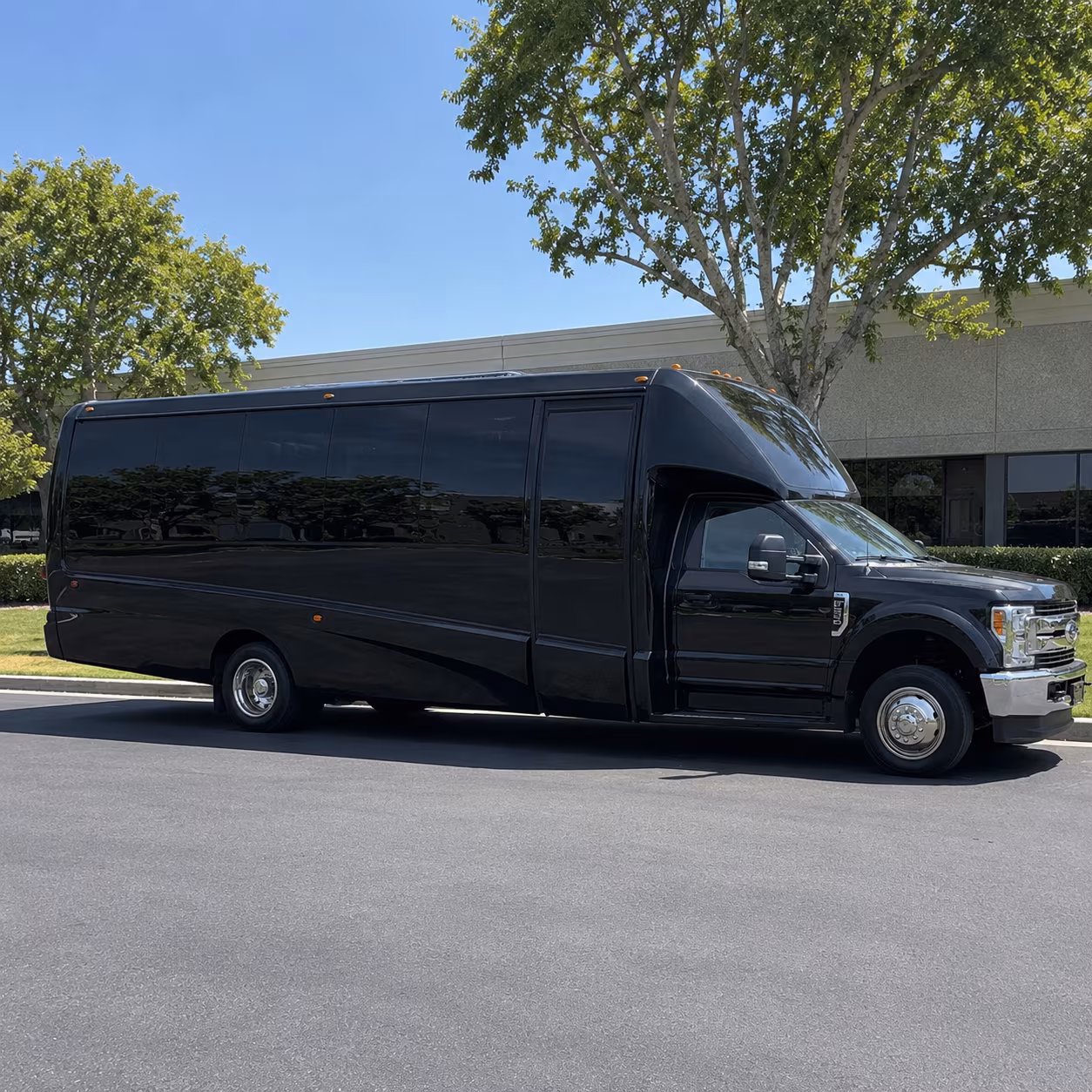 motorcity casino hotel detroit party bus rental
