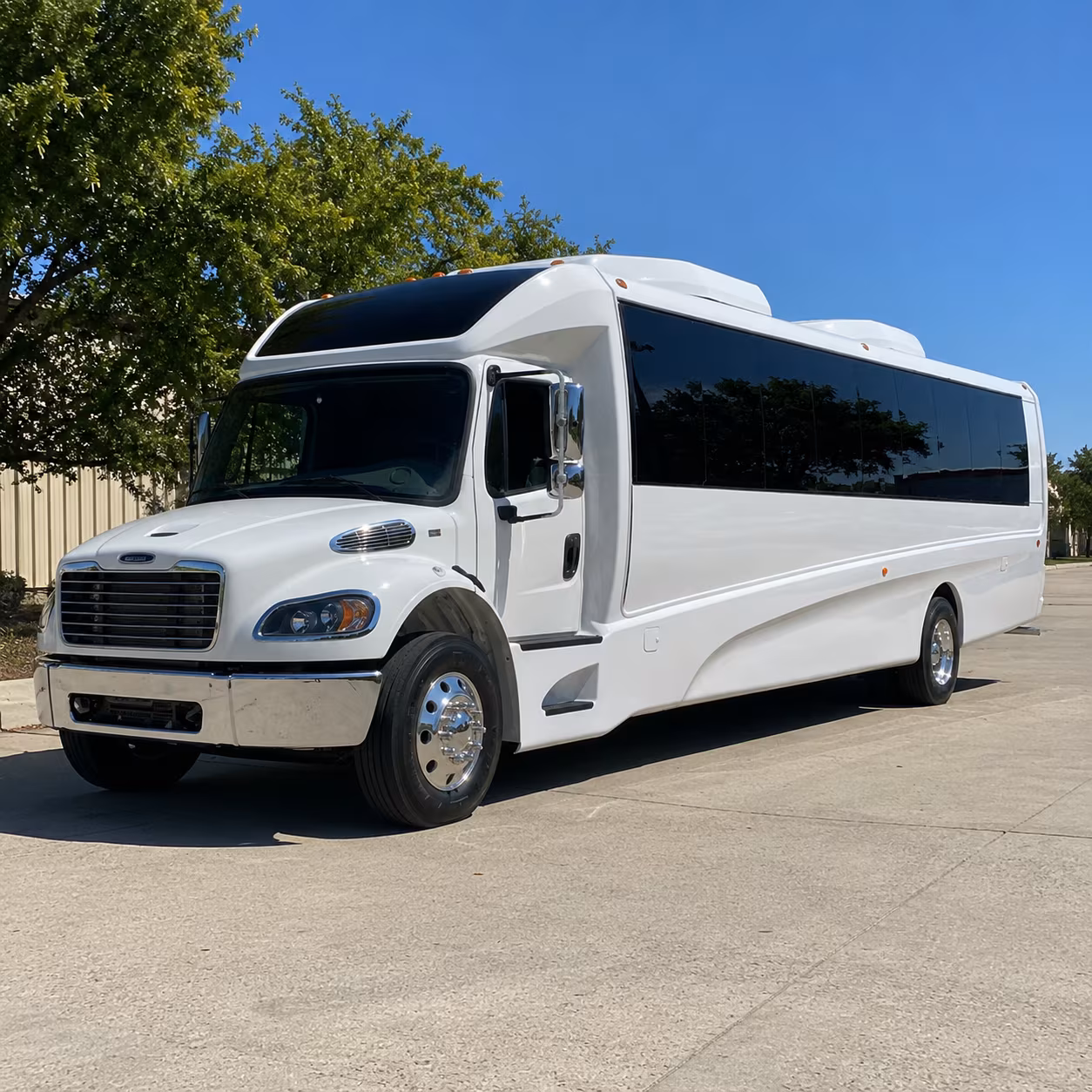 senior and accessibility focused church buses for farmington hills congregations